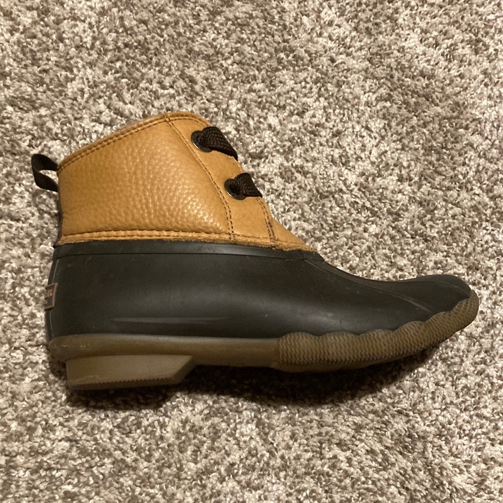 Sperry boots